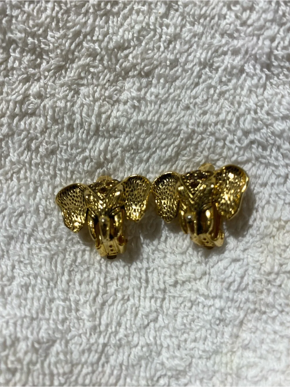 Gold Elephant Head Clip On  Earrings - Women's Accessories (RR)